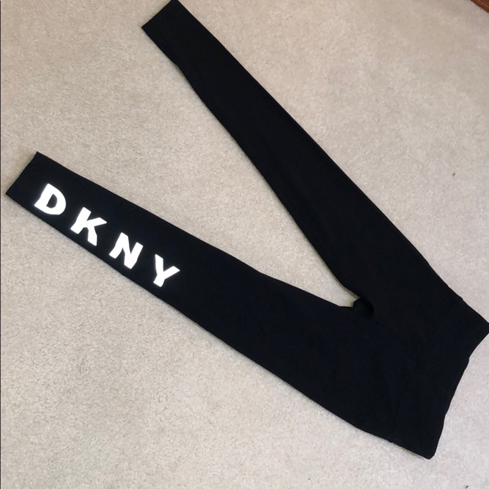DKNY ACTIVE WEAR LEGGINGS